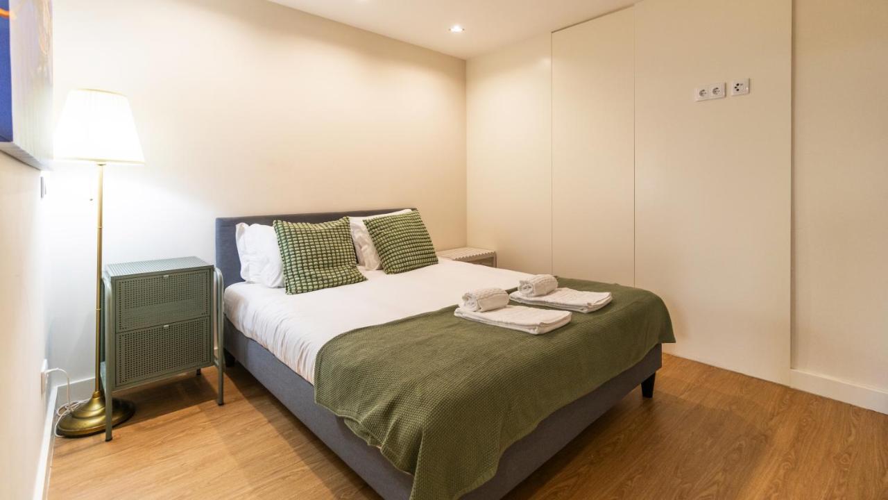 Delightful Duplex By Lovelystay Porto Exterior photo